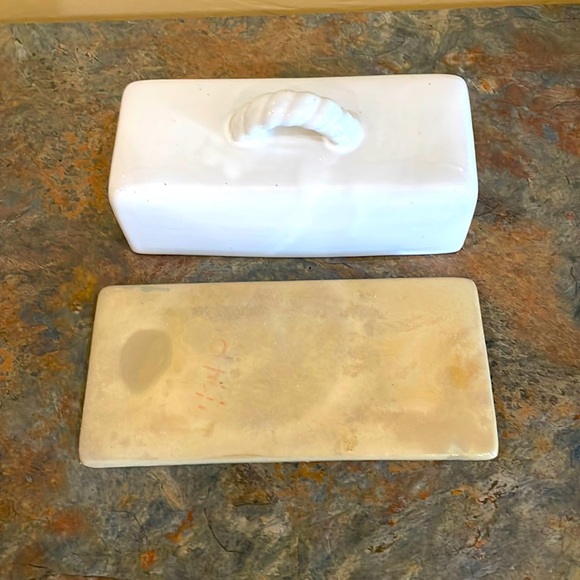 Young’s 20645 Sunset Butter Dish - Picture 4 of 4